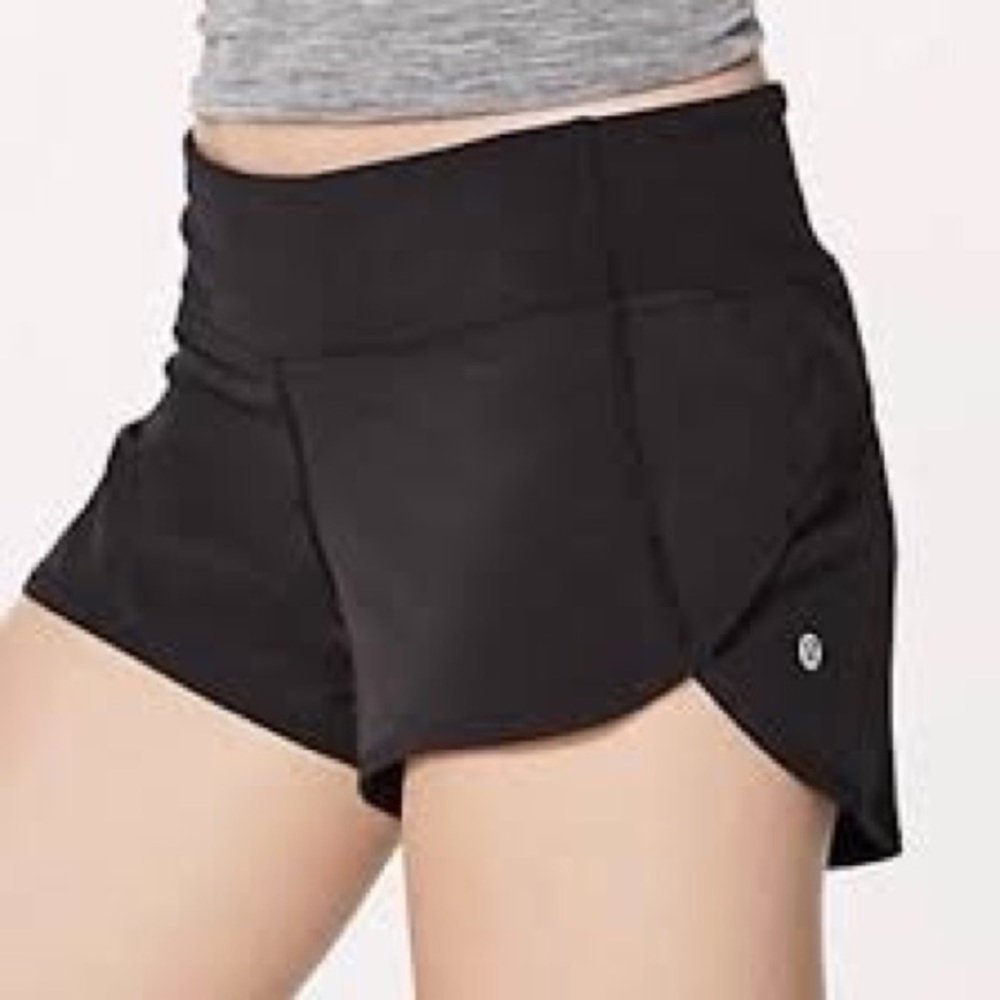 Lululemon Speed Up Short 4 in size 8